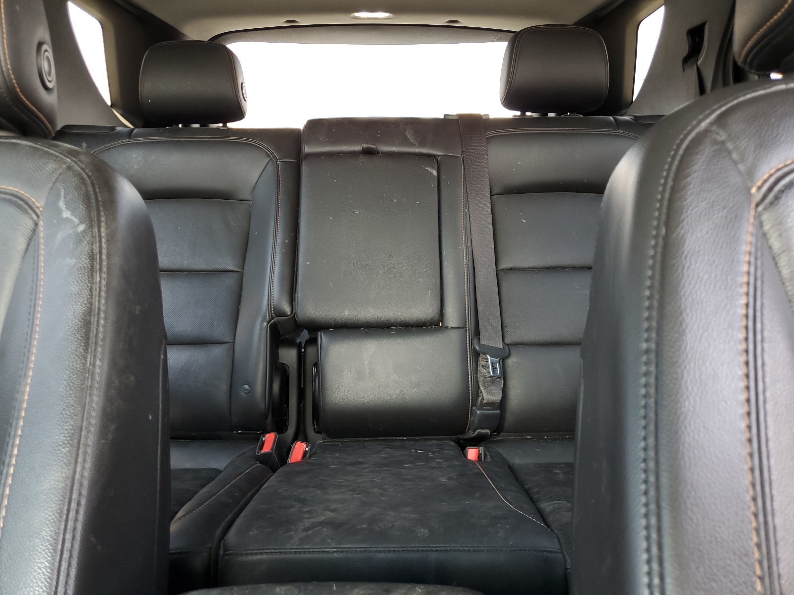 2GNAXVEV3J6302237 2018 Chevrolet Equinox Premier