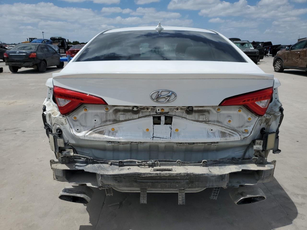 5NPE34AF0HH573499 2017 Hyundai Sonata Sport