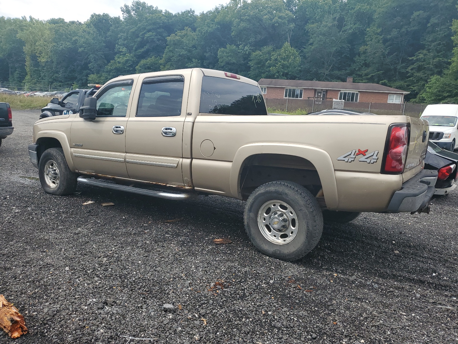 1GCGK23U94F225118 2004 Chevrolet Silverado K2500