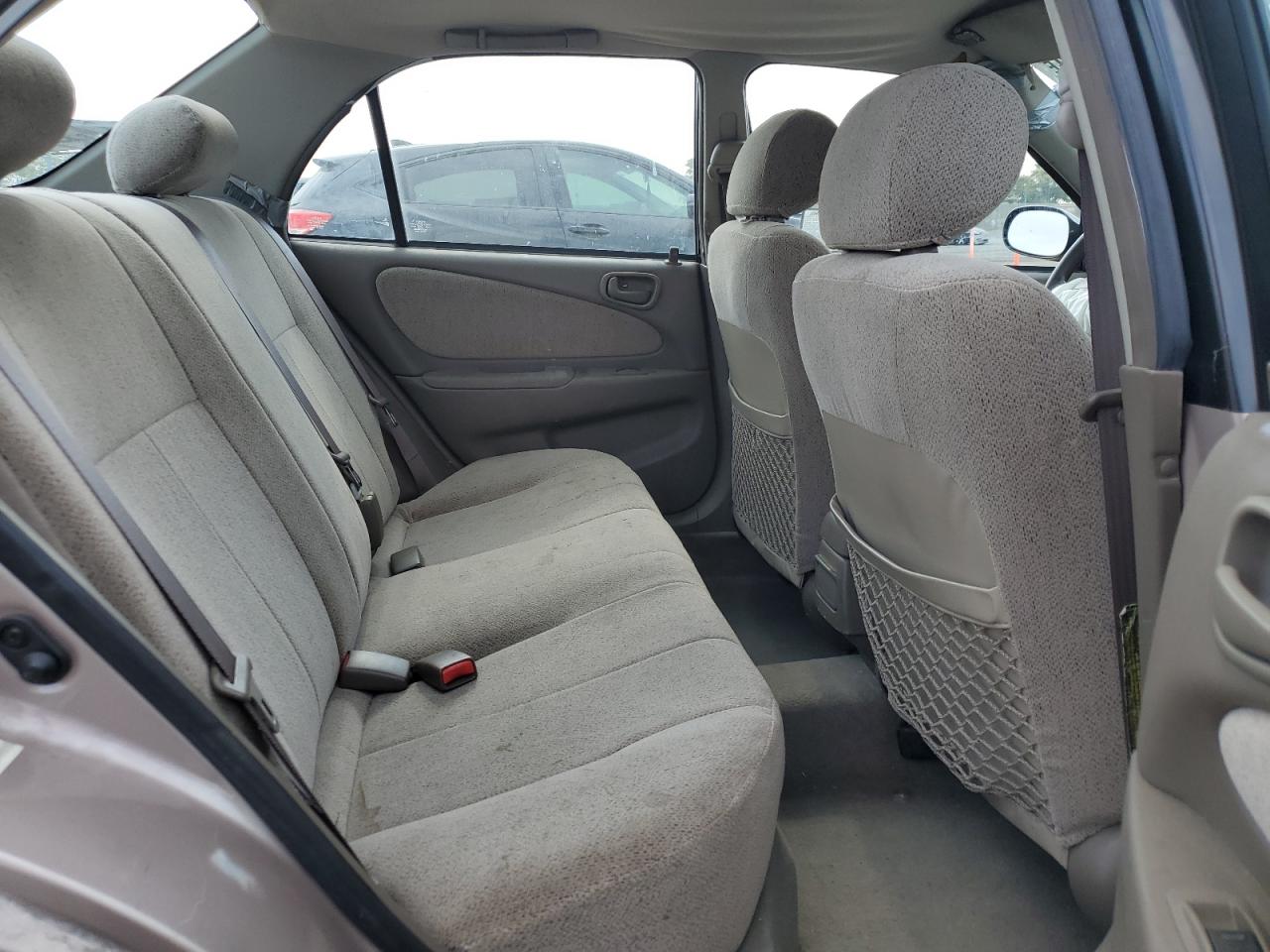 1998 Chevrolet Geo Prizm Base VIN: 1Y1SK5281WZ412477 Lot: 62566774