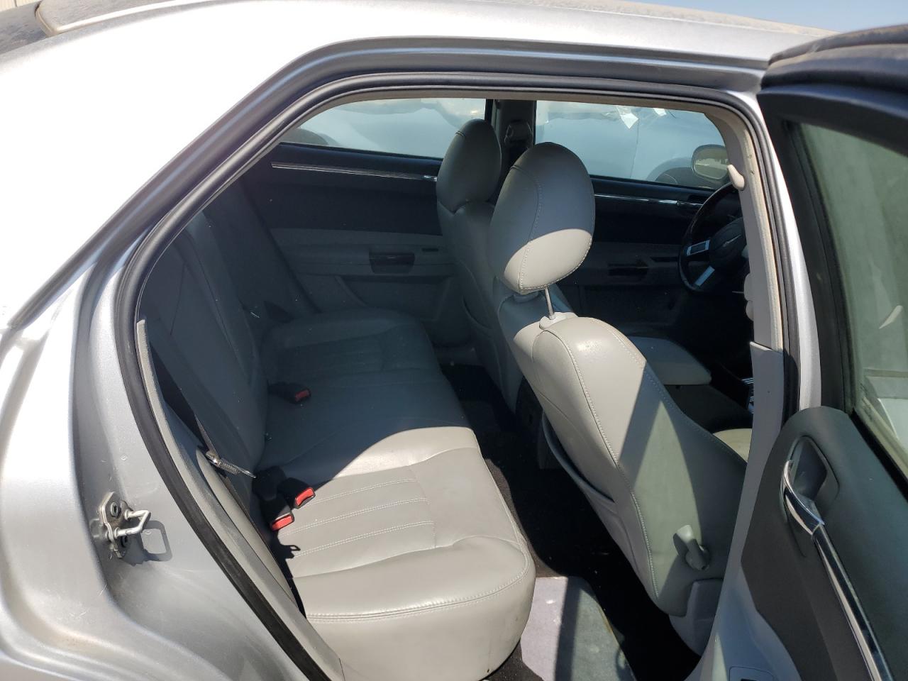 2007 Chrysler 300C VIN: 2C3LA63H17H875970 Lot: 63995774