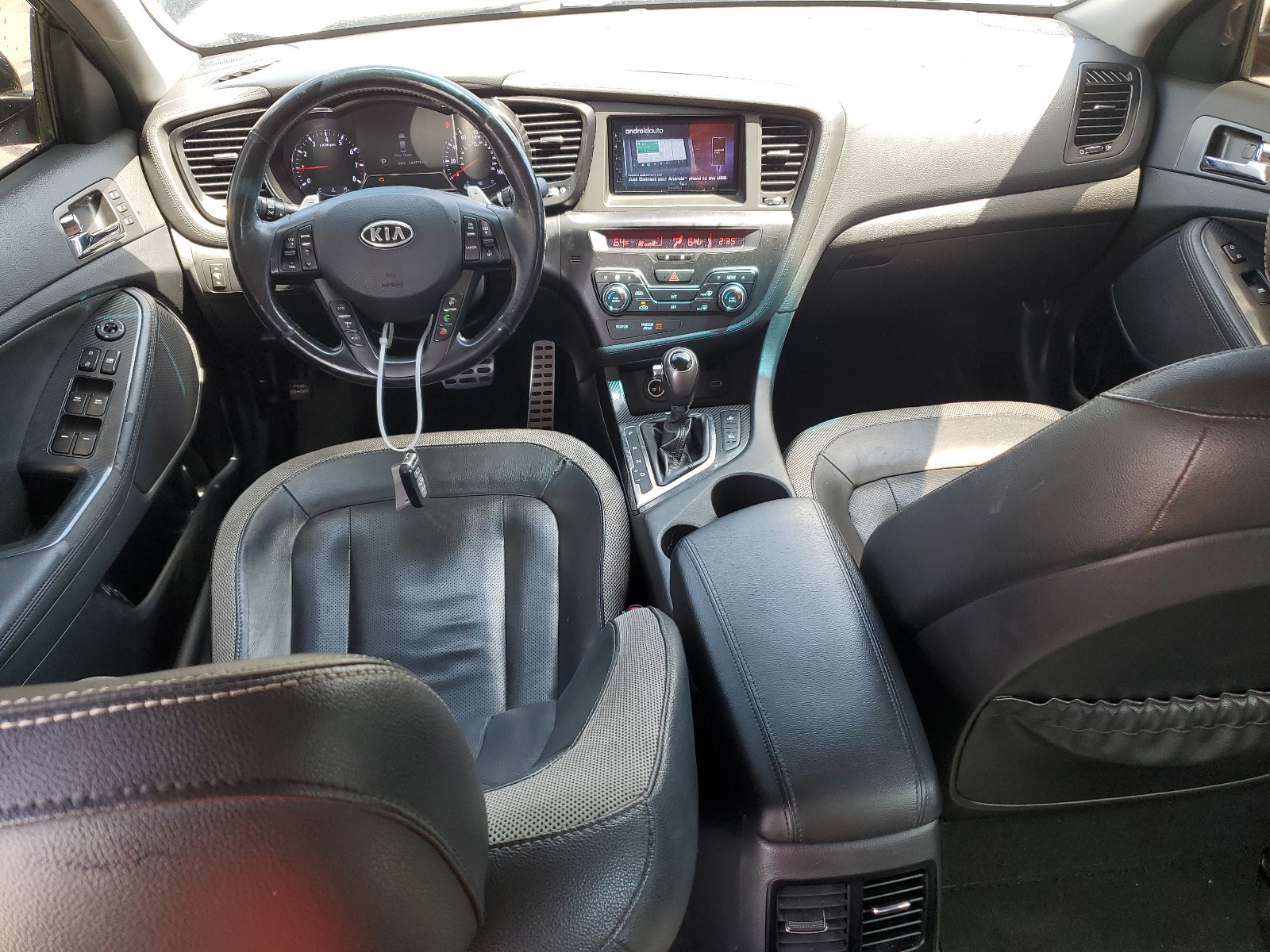 KNAGR4A60B5122424 2011 Kia Optima Sx