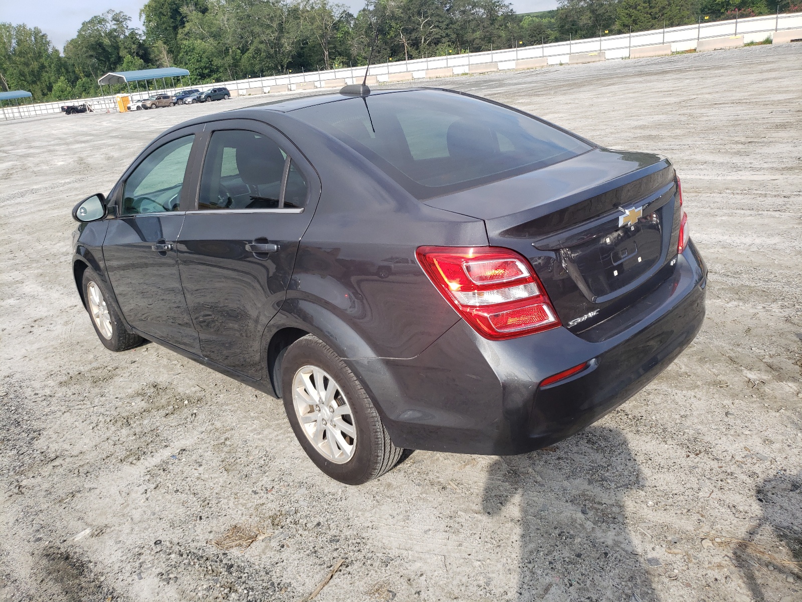 2019 Chevrolet Sonic Lt vin: 1G1JD5SB5K4120563