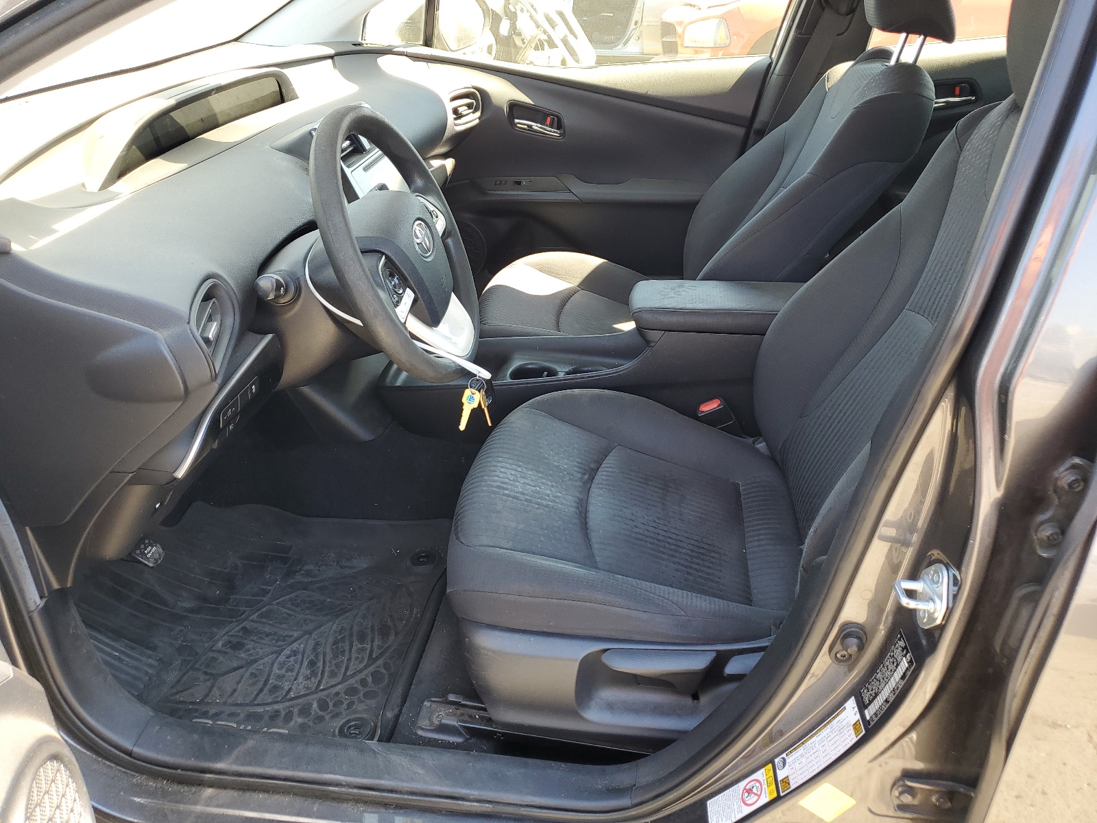 JTDKBRFU4H3034079 2017 Toyota Prius