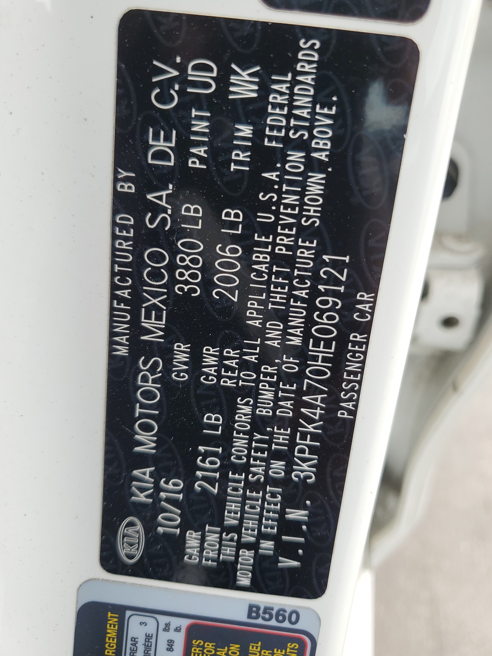 3KPFK4A70HE069121 2017 Kia Forte Lx