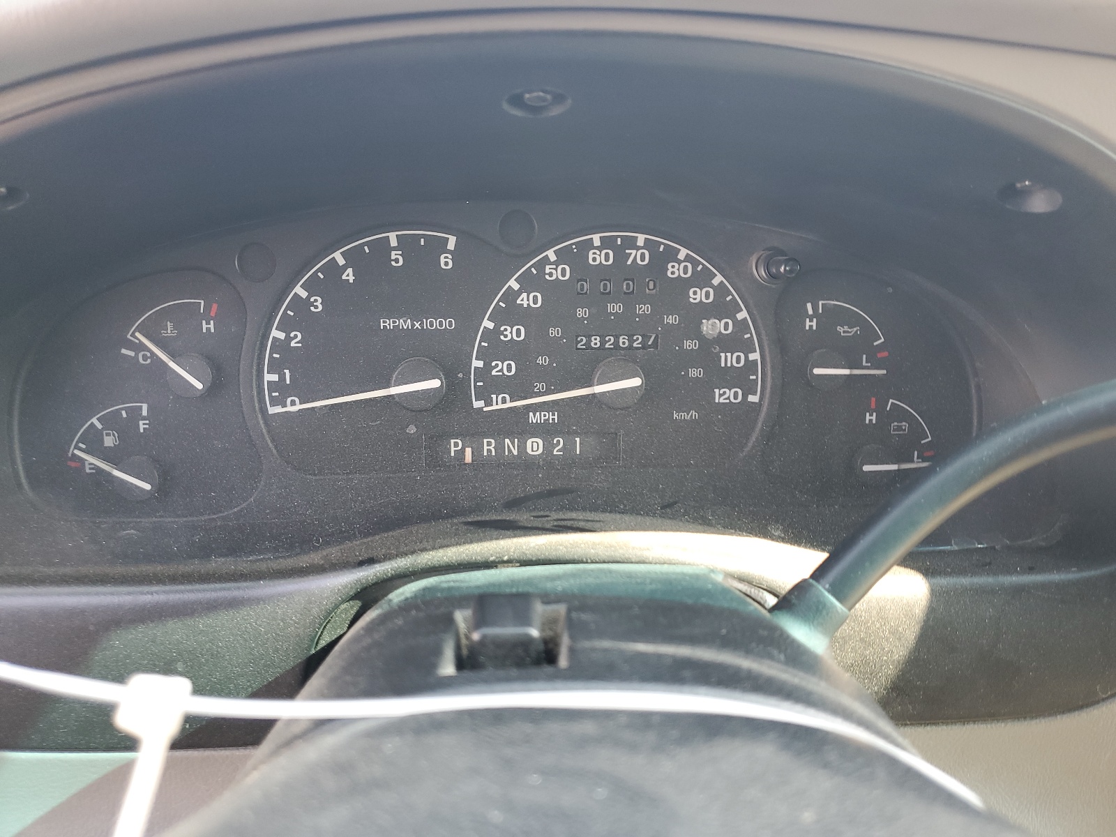 1FMDU32E6VZC04073 1997 Ford Explorer