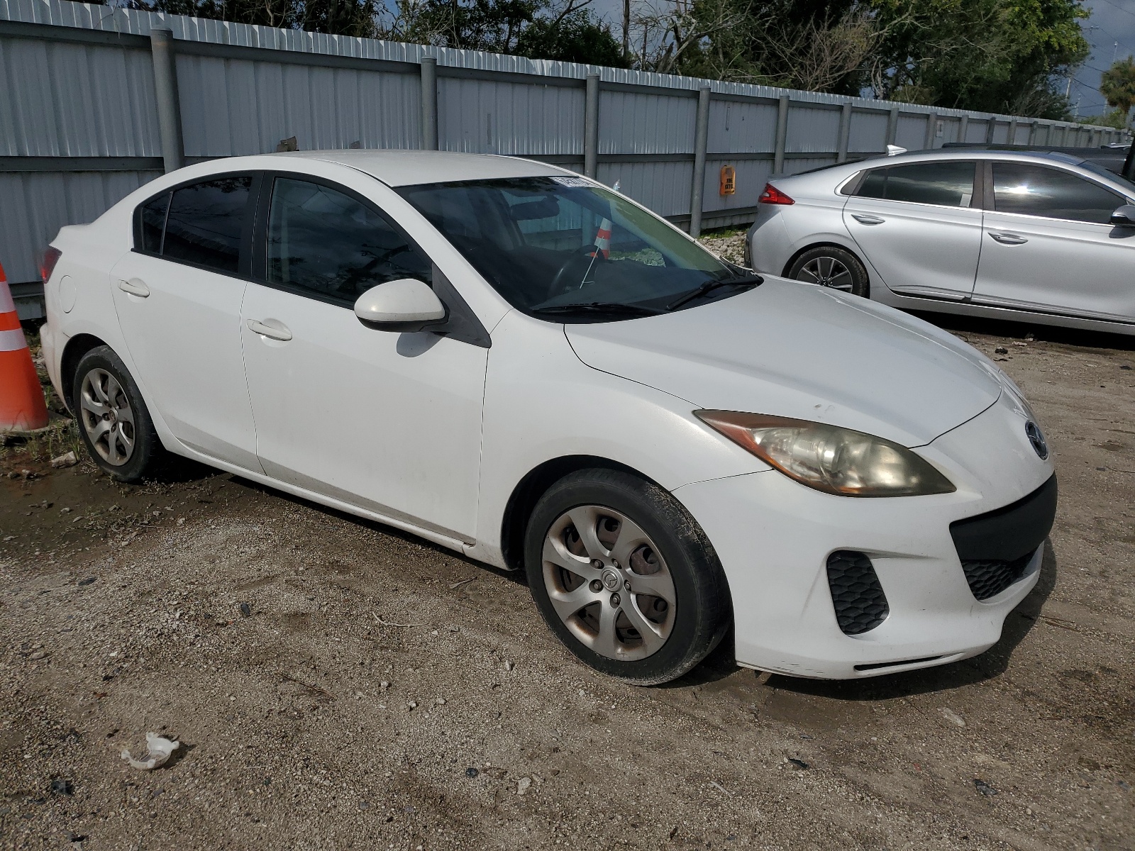 JM1BL1UF8C1646034 2012 Mazda 3 I