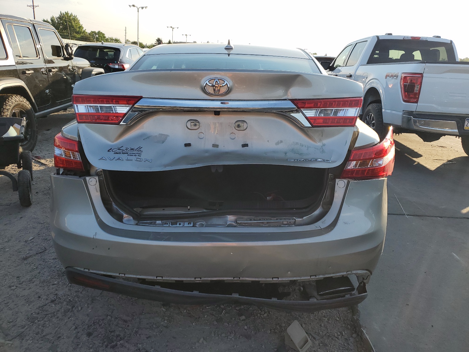 4T1BK1EB7DU032795 2013 Toyota Avalon Base