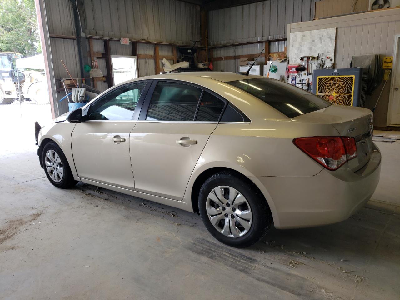 2012 Chevrolet Cruze - Image 2