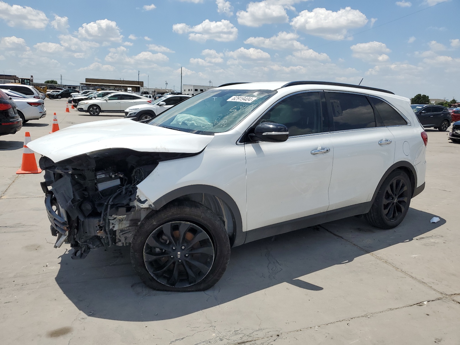 2020 Kia Sorento S vin: 5XYPG4A59LG679227