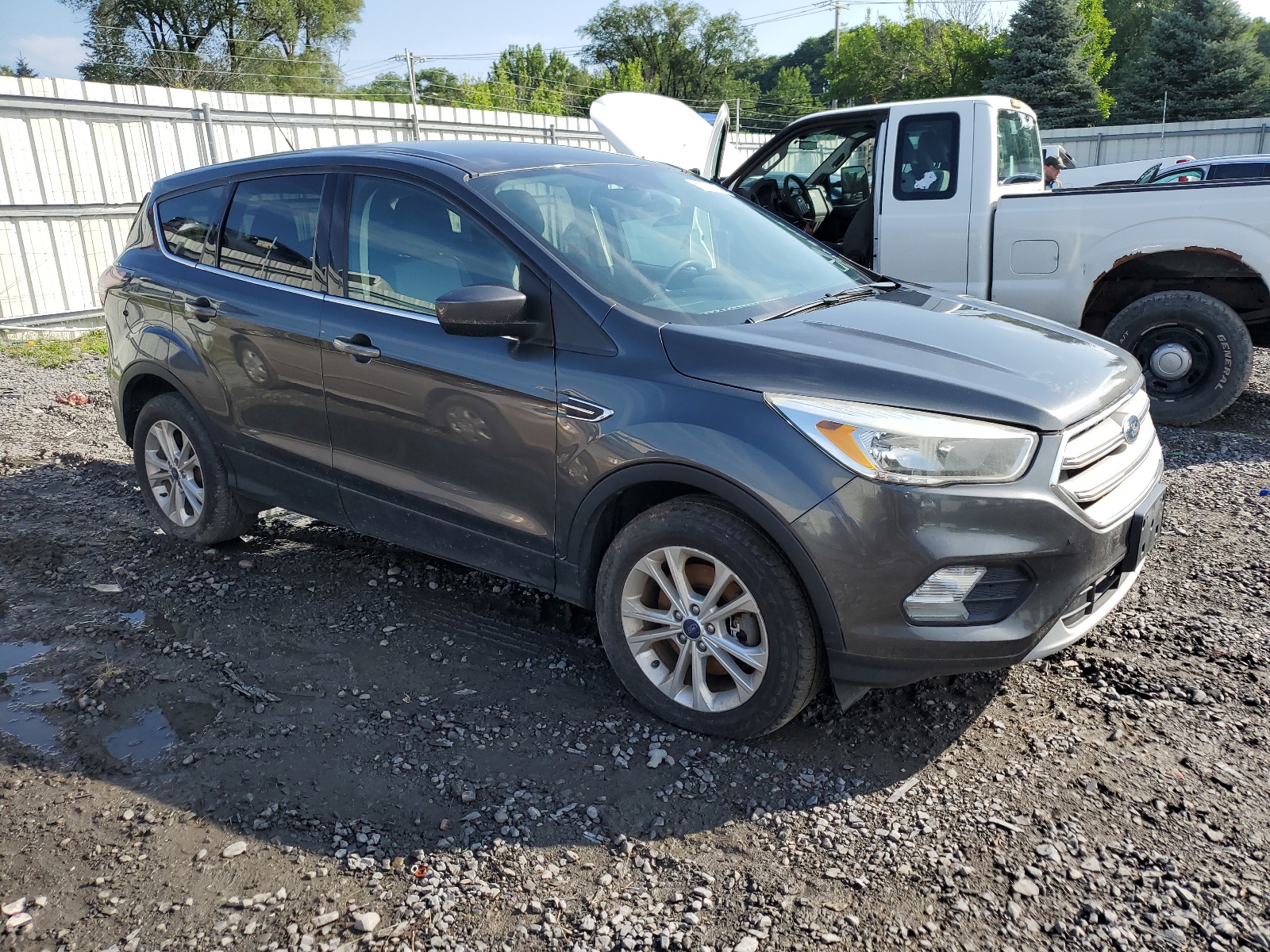 2017 Ford Escape Se vin: 1FMCU9GD9HUA07785