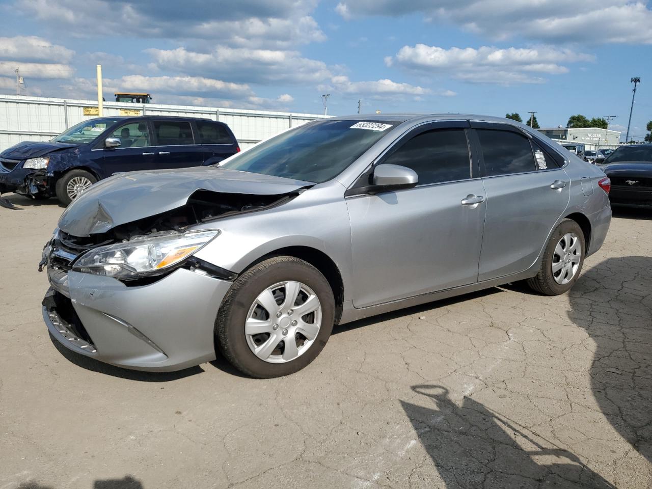 4T1BF1FK4HU361298 2017 TOYOTA CAMRY - Image 1