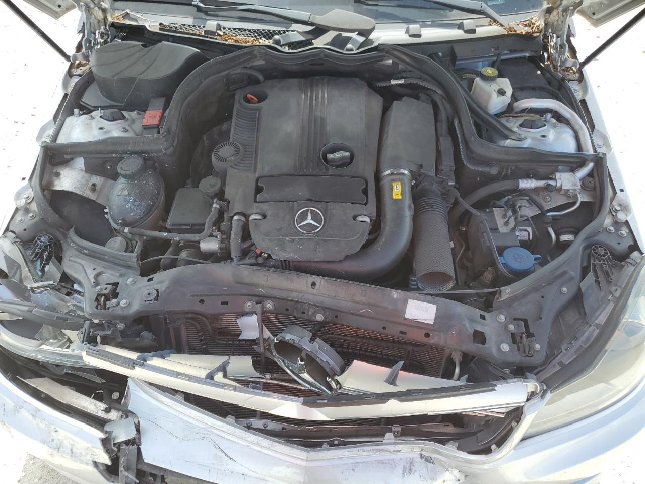 2012 Mercedes-Benz C 250 VIN: WDDGF4HB2CA653170 Lot: 62090354