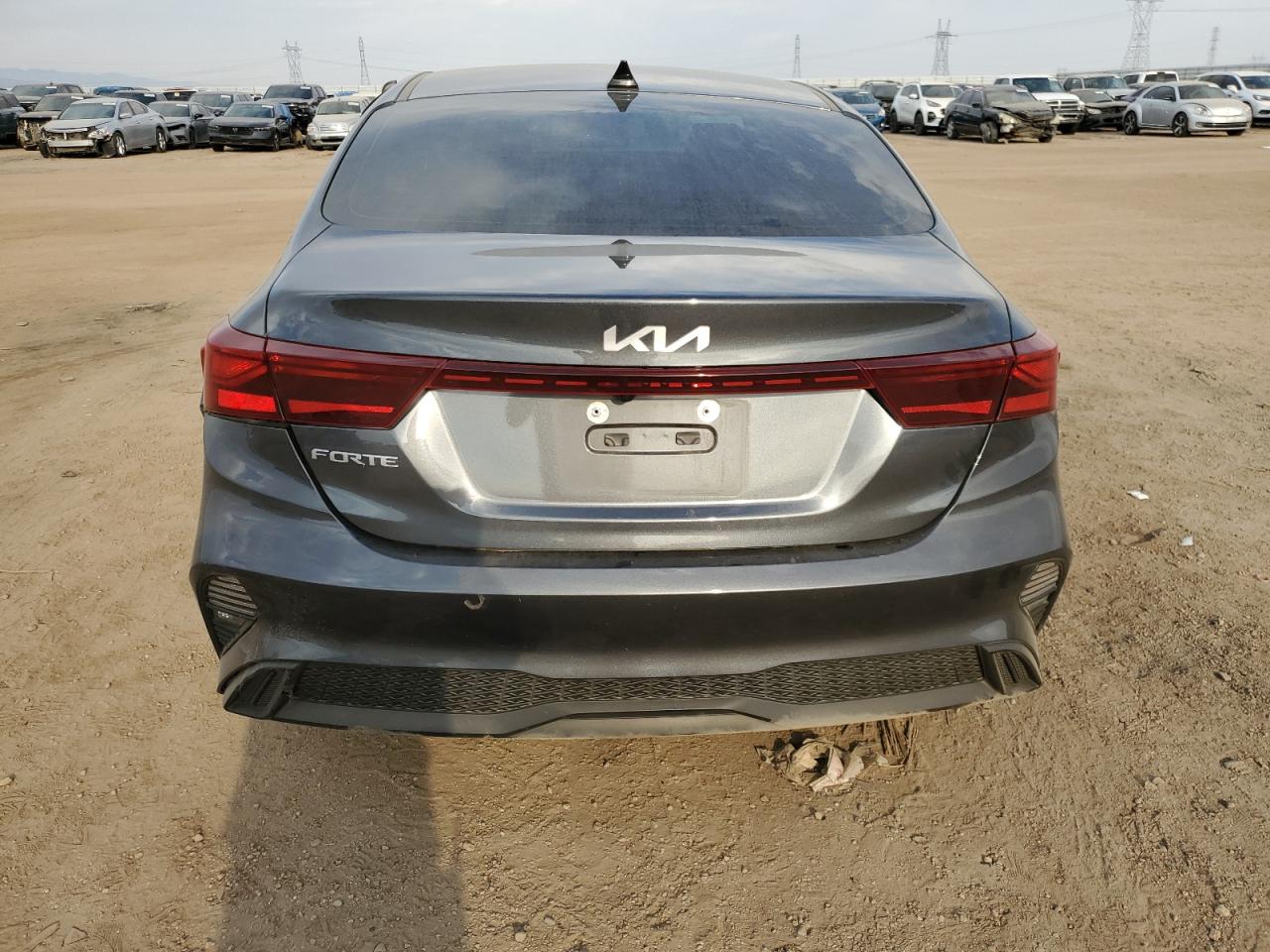 3KPF24AD5PE537865 2023 Kia Forte Lx