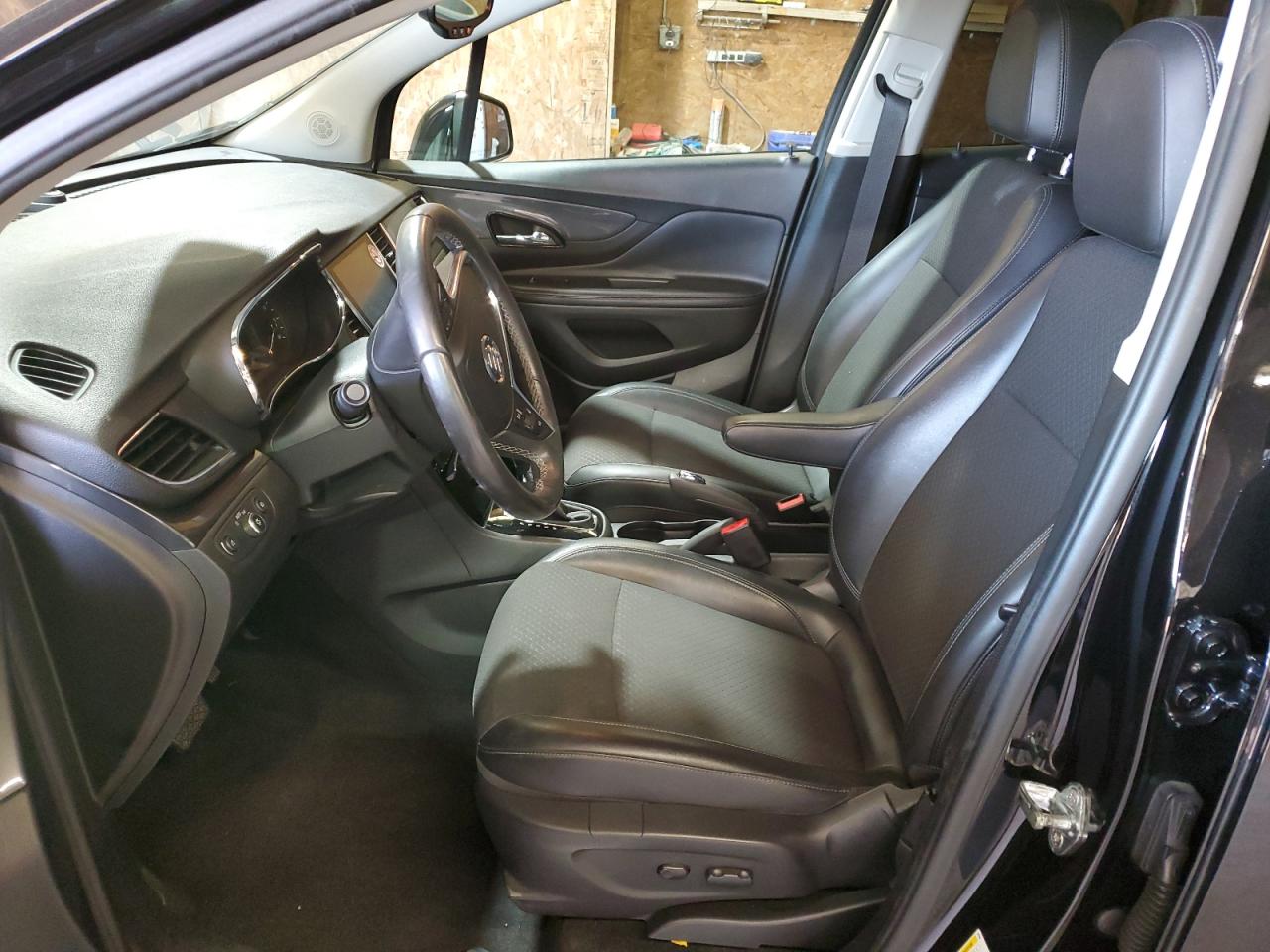 2018 Buick Encore Preferred Ii VIN: KL4CJBSB2JB516915 Lot: 64956014