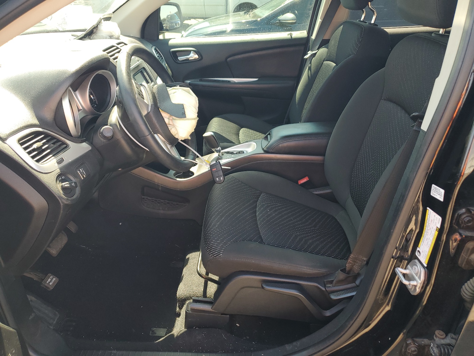 3C4PDCBG5JT523629 2018 Dodge Journey Sxt