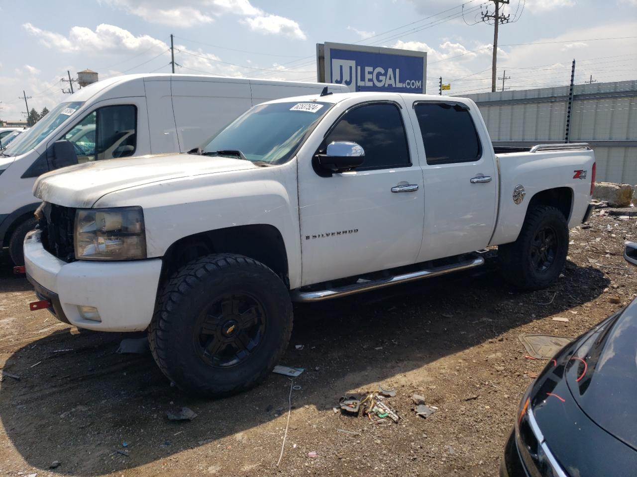 2007 Chevrolet Silverado - Image 1
