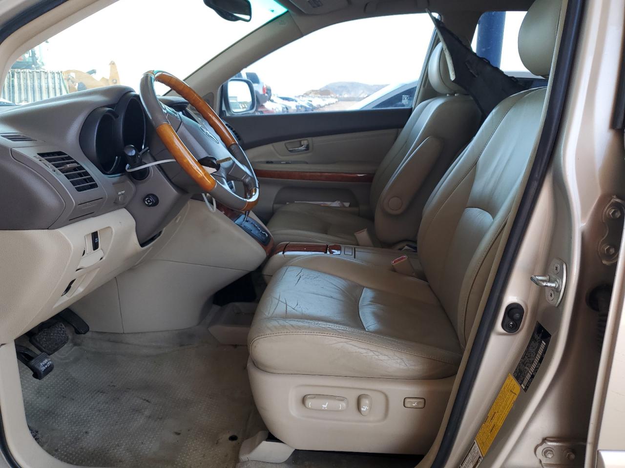 2004 Lexus Rx 330 VIN: JTJGA31U040043822 Lot: 63929124