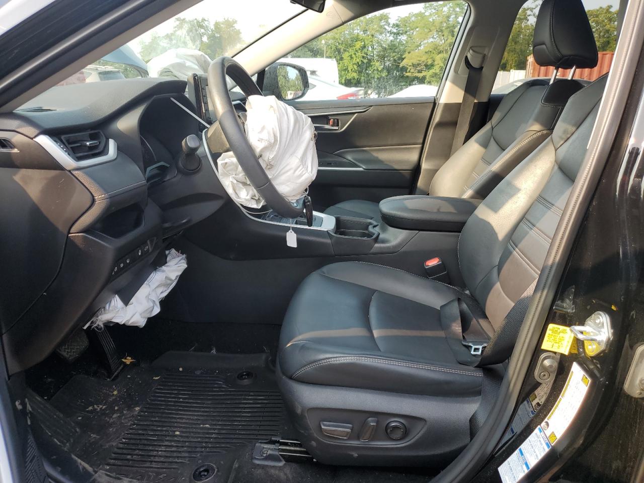 2021 Toyota Rav4 Xle Premium VIN: 2T3A1RFV4MC188582 Lot: 64929094