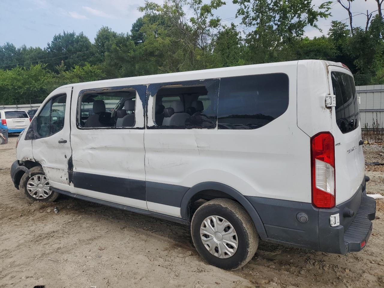2015 Ford Transit - Image 2
