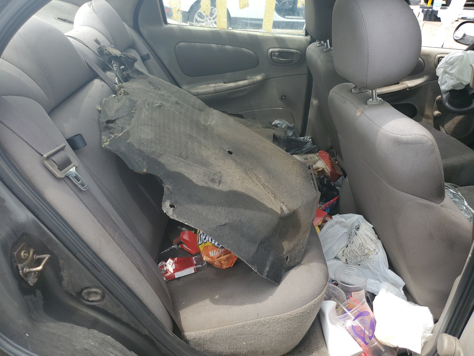 1B3ES26C34D554601 2004 Dodge Neon Base