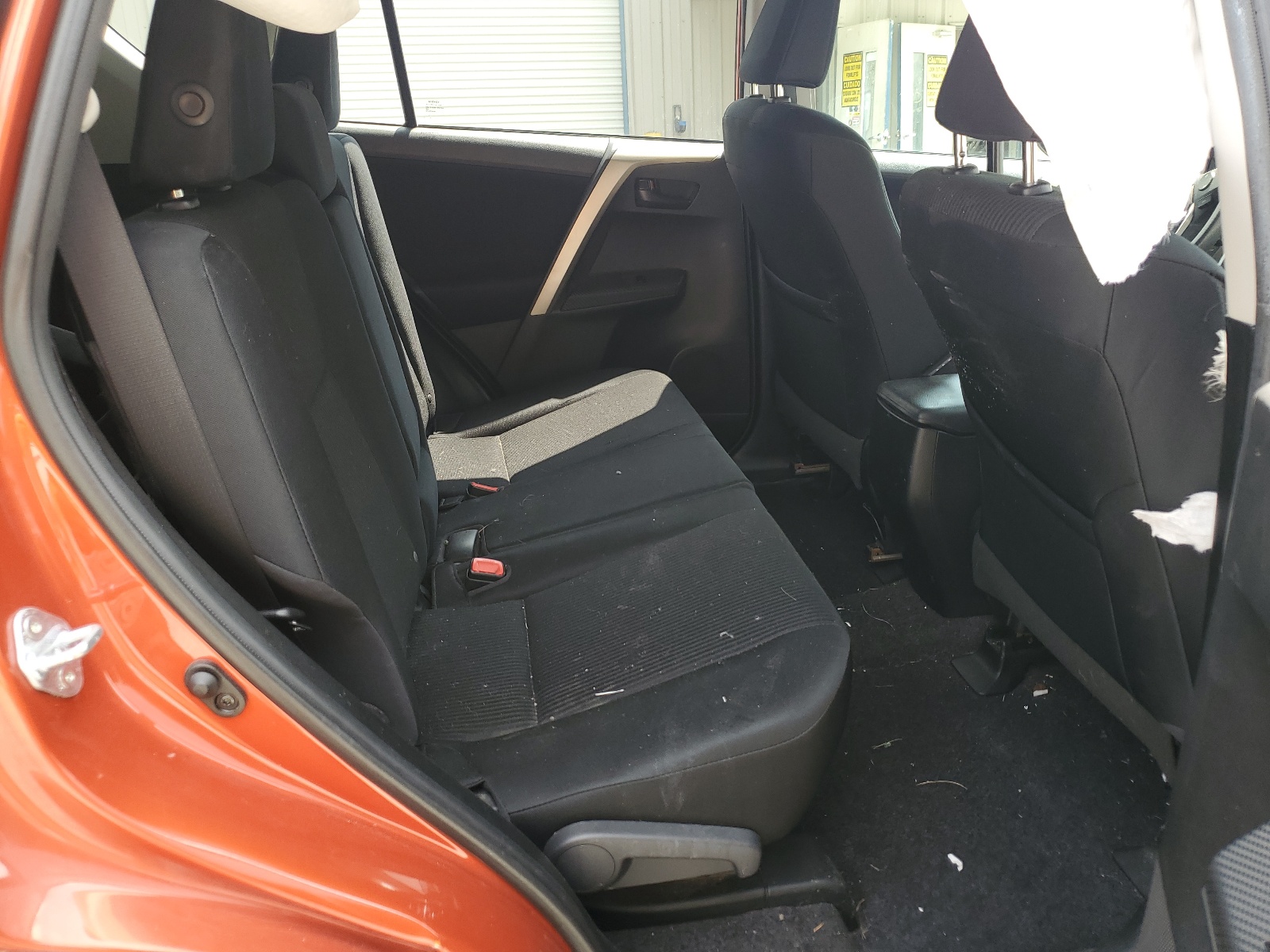 2T3BFREV3FW330901 2015 Toyota Rav4 Le