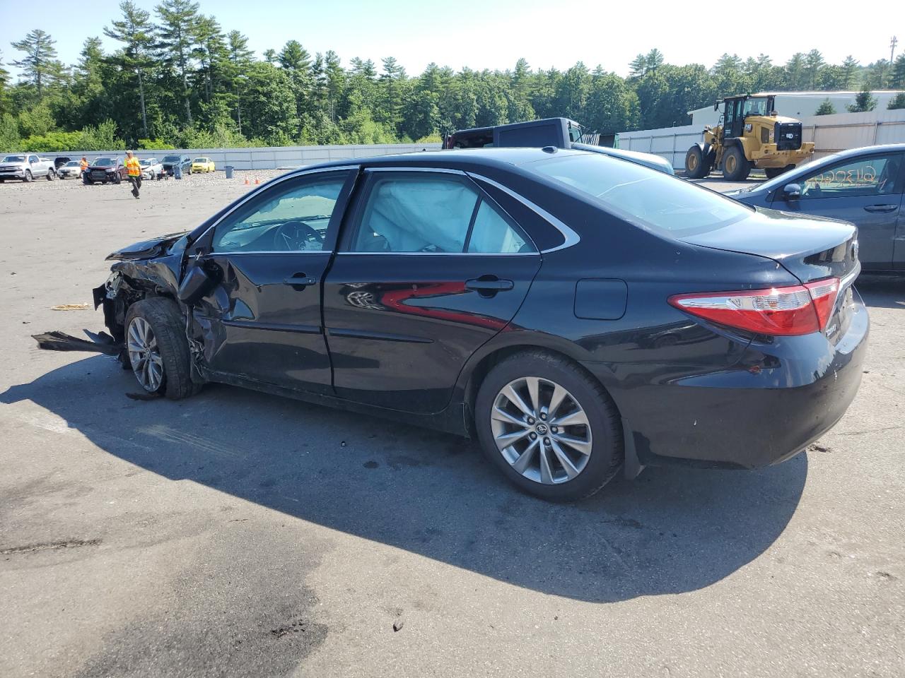 4T4BF1FK7GR583838 2016 TOYOTA CAMRY - Image 2