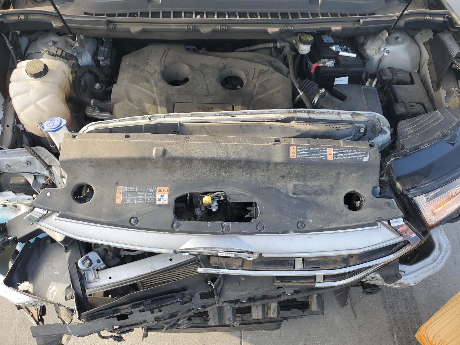 2FMPK3G95HBC63010 2017 Ford Edge Se