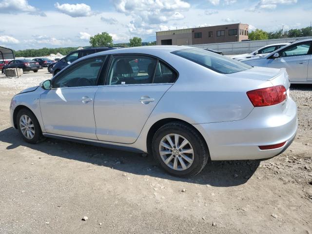 Седани VOLKSWAGEN JETTA 2014 Сріблястий