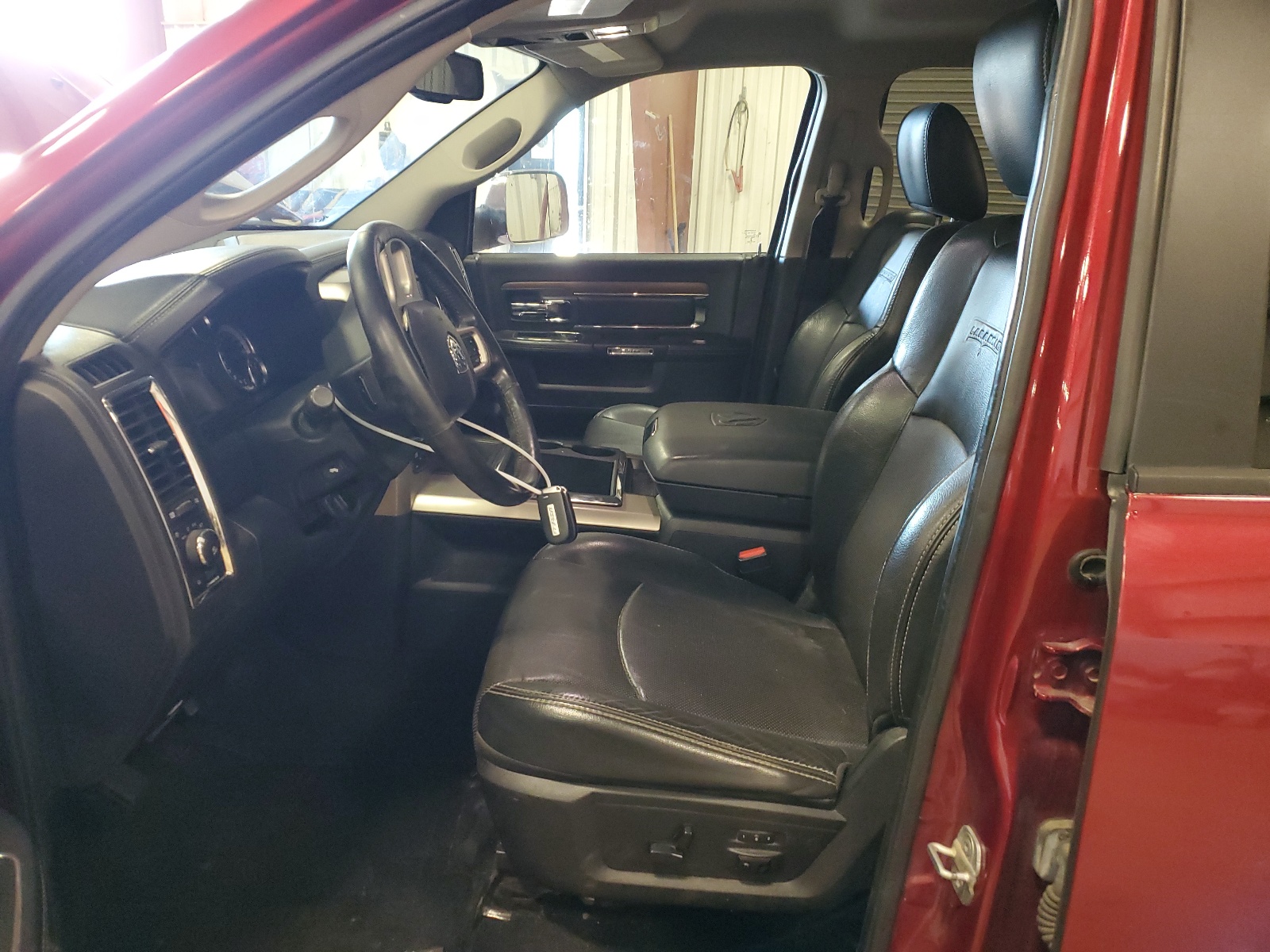 1C6RR7NT7ES131759 2014 Ram 1500 Laramie