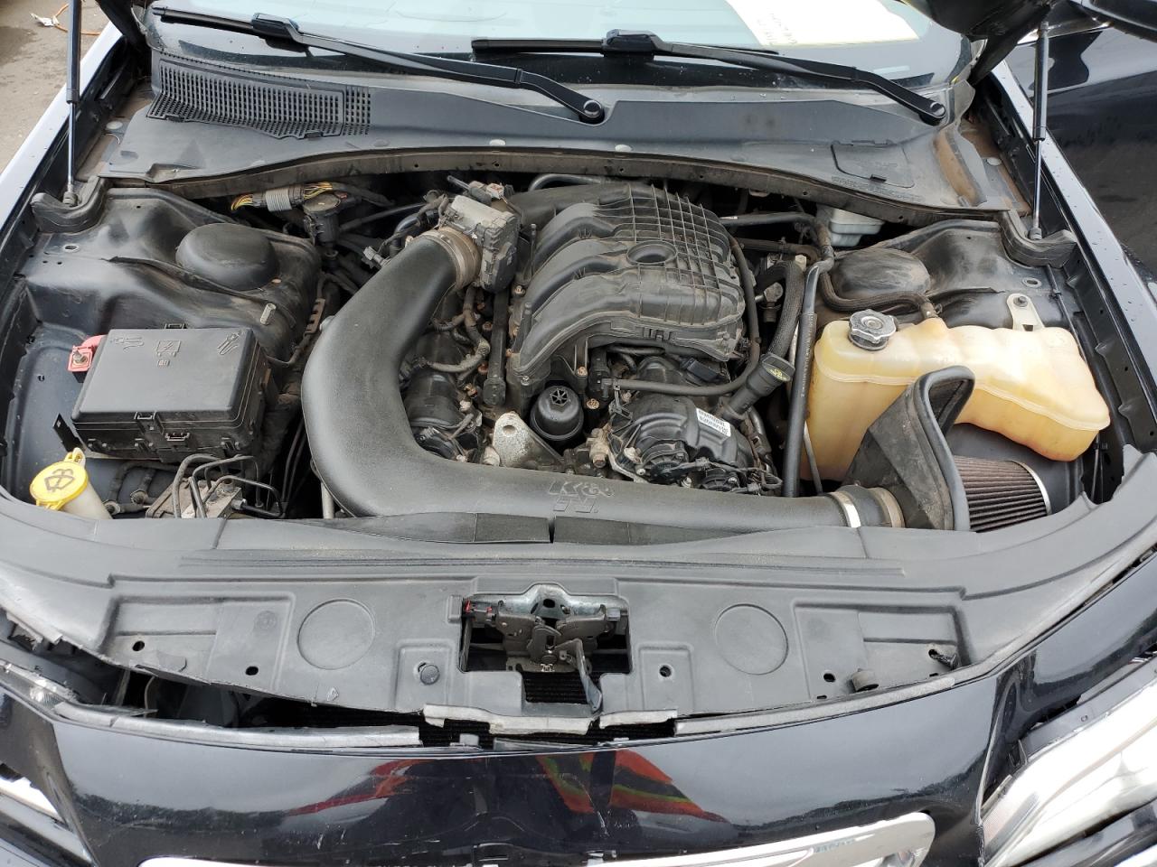 2014 Chrysler 300 VIN: 2C3CCARG8EH301875 Lot: 64165104