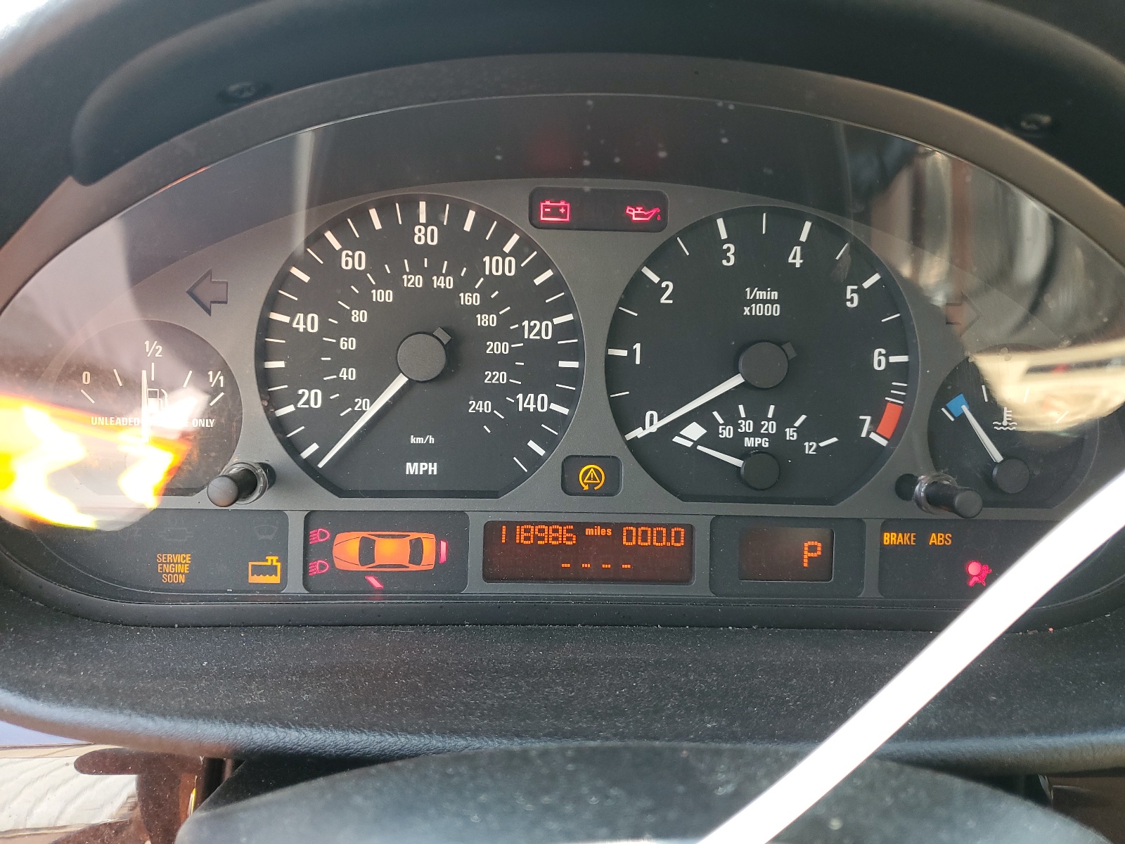 WBAEU33404PR08355 2004 BMW 325 Xi