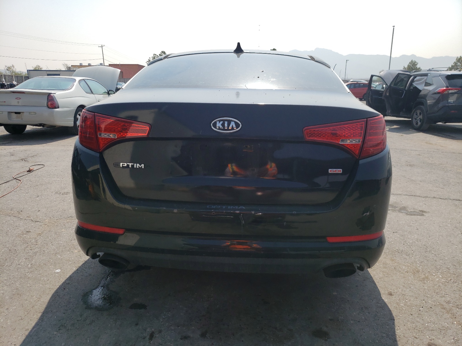 KNAGM4A73B5128676 2011 Kia Optima Lx