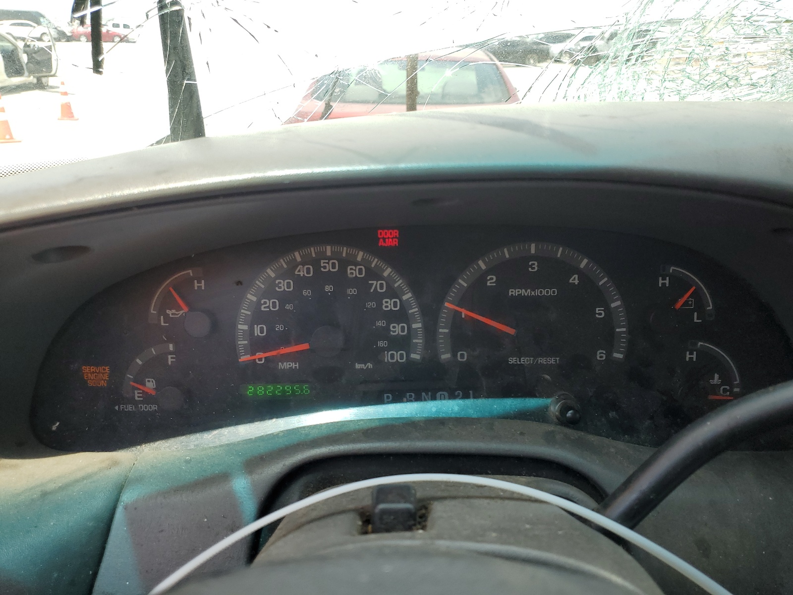 1FTRW08L41KB43866 2001 Ford F150 Supercrew