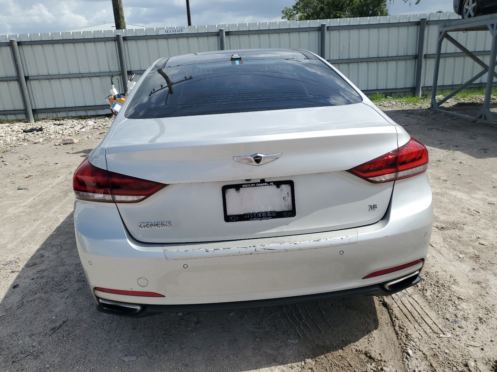 KMHGN4JE9FU061698 2015 Hyundai Genesis 3.8L