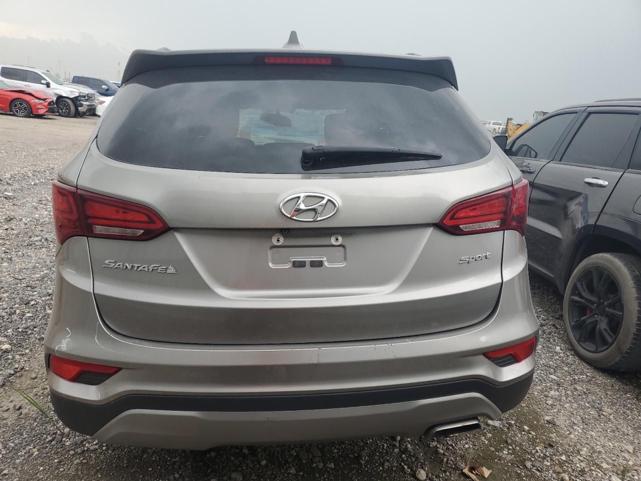 2018 Hyundai Santa Fe Sport VIN: 5XYZU3LB7JG515003 Lot: 61750714