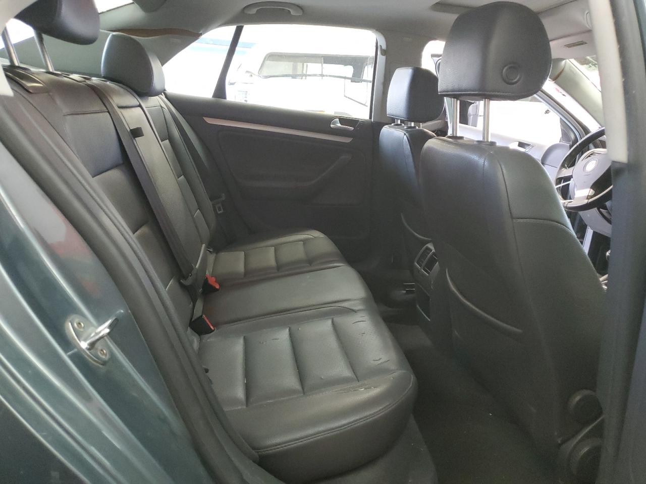 2006 Volkswagen Jetta Tdi Option Package 1 VIN: 3VWST71K06M832787 Lot: 62078704