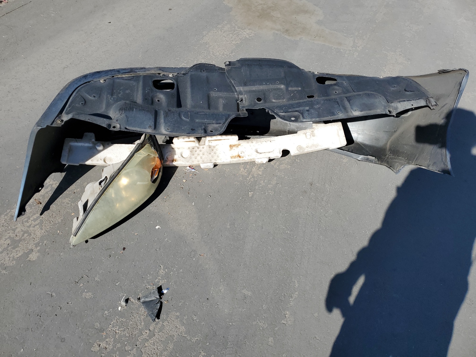 4T1BE32K34U929359 2004 Toyota Camry Le