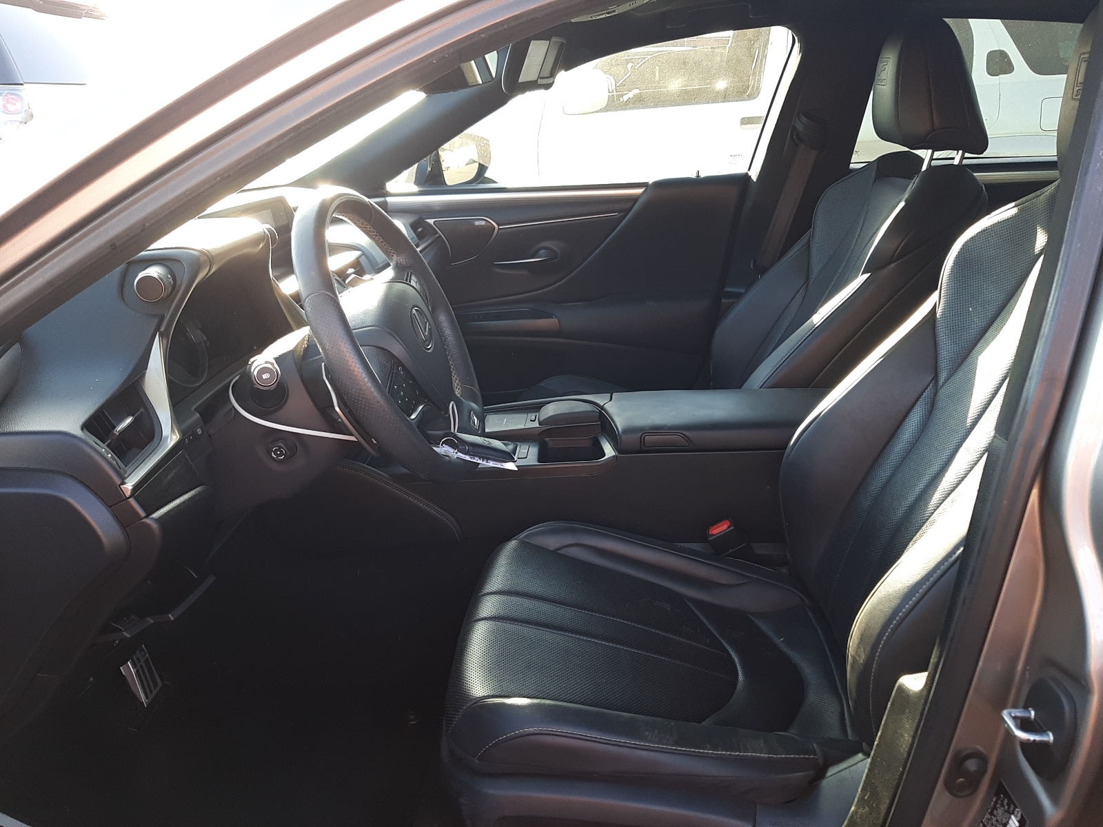 58ABZ1B11KU026083 2019 Lexus Es 350