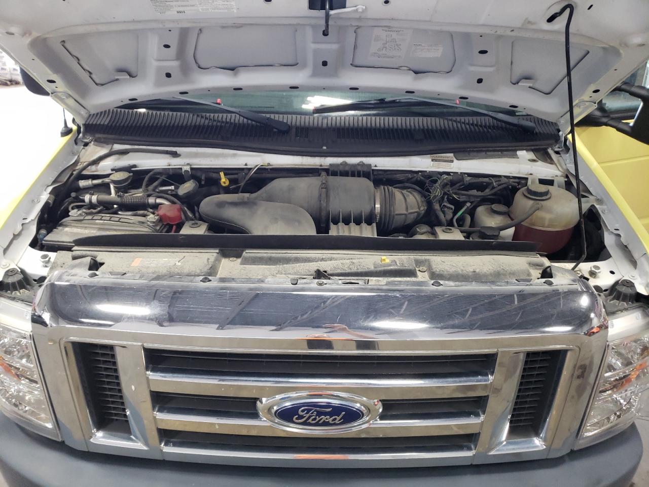 2017 Ford Econoline E350 Super Duty Cutaway Van VIN: 1FDWE3FS4HDC68653 Lot: 83923404