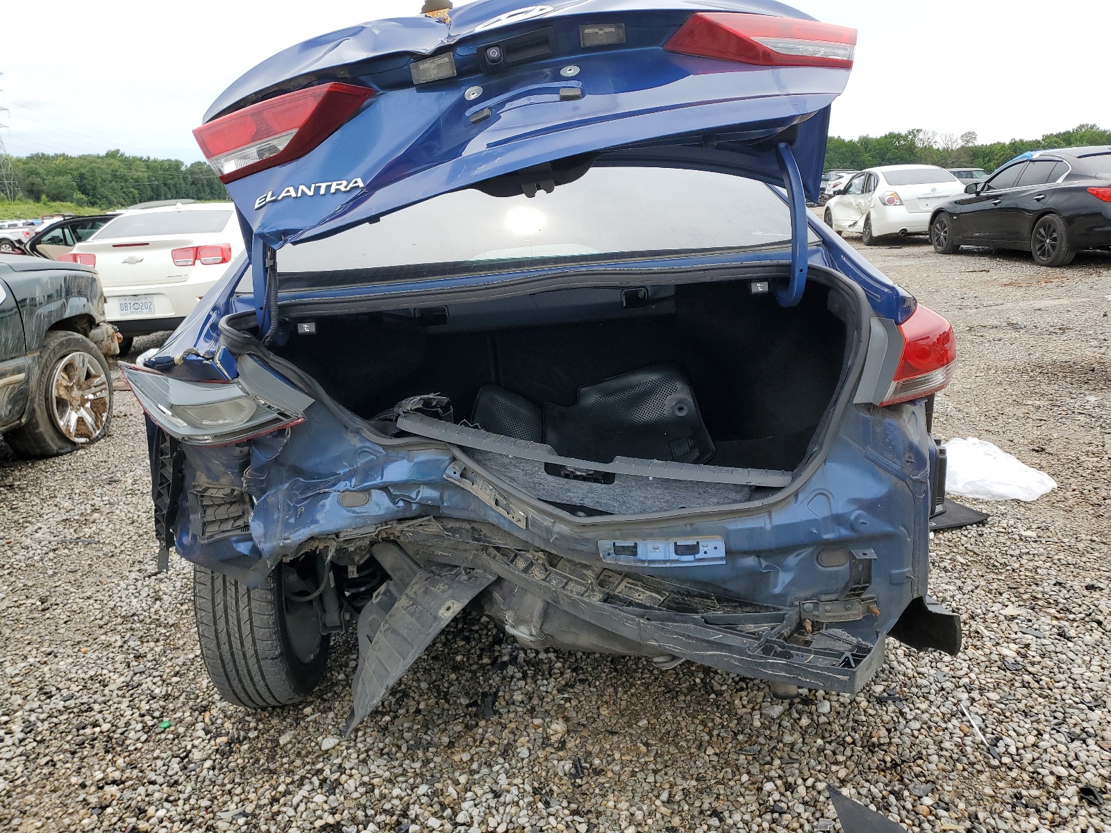 5NPD84LF3HH168943 2017 Hyundai Elantra Se