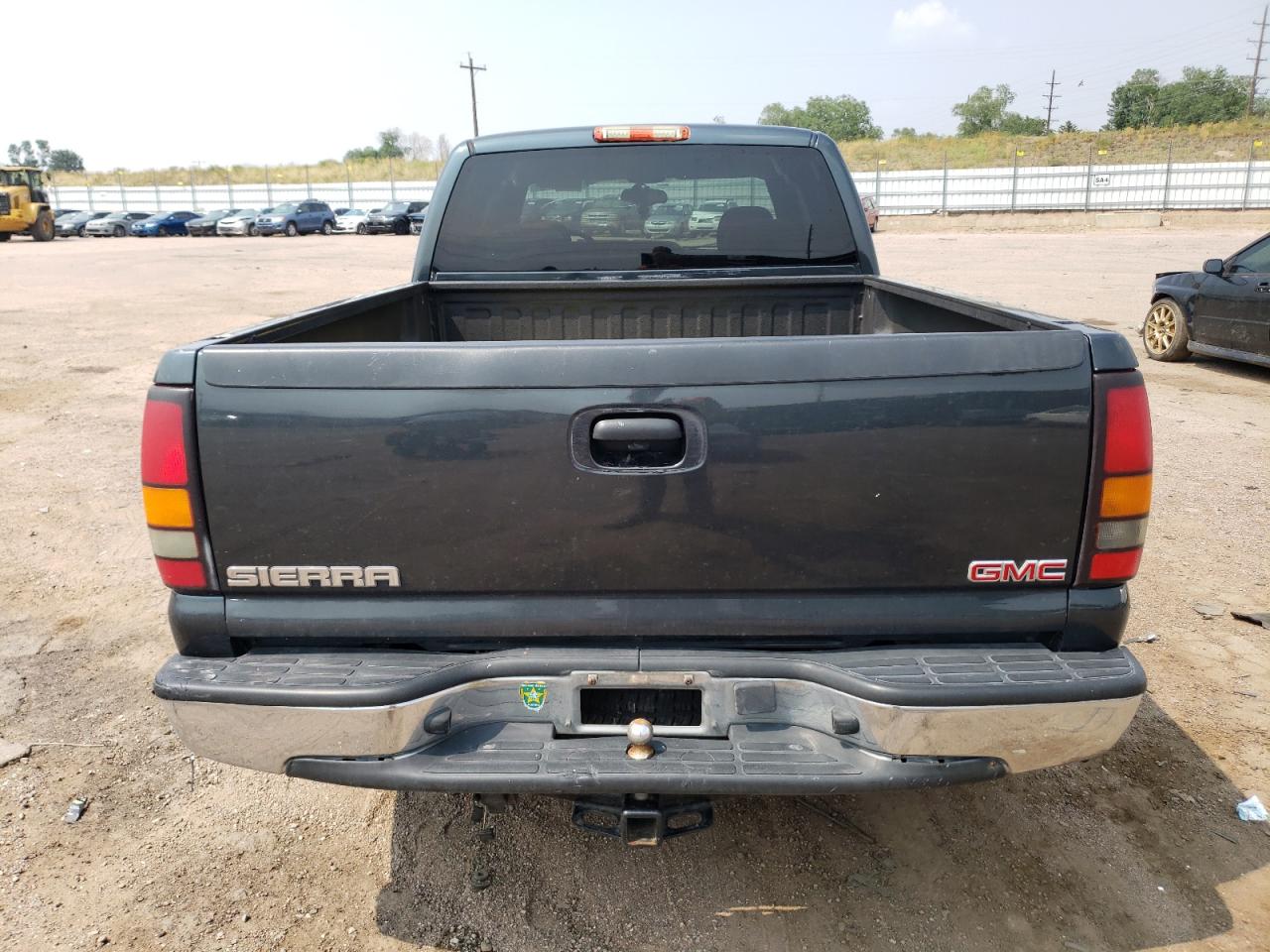 2004 GMC New Sierra C1500 VIN: 2GTEC19V441209334 Lot: 63713784