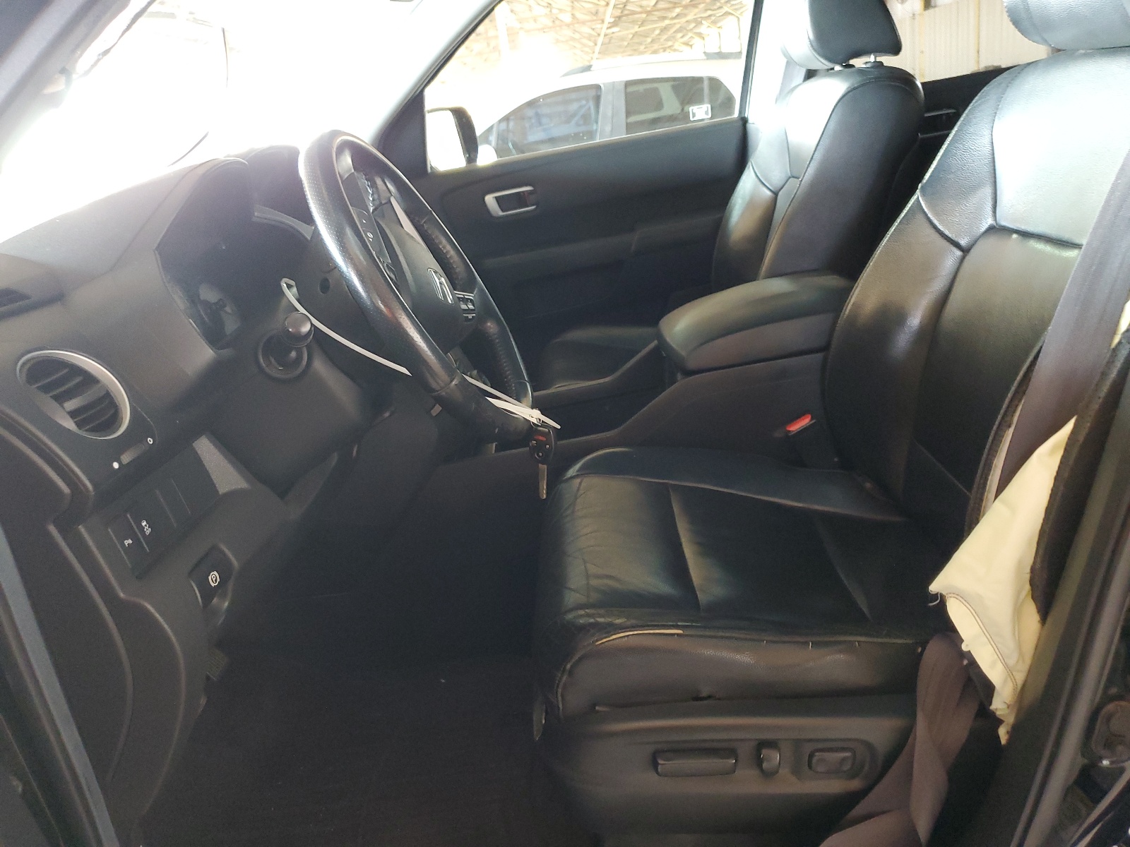 5FNYF4H93CB030952 2012 Honda Pilot Touring