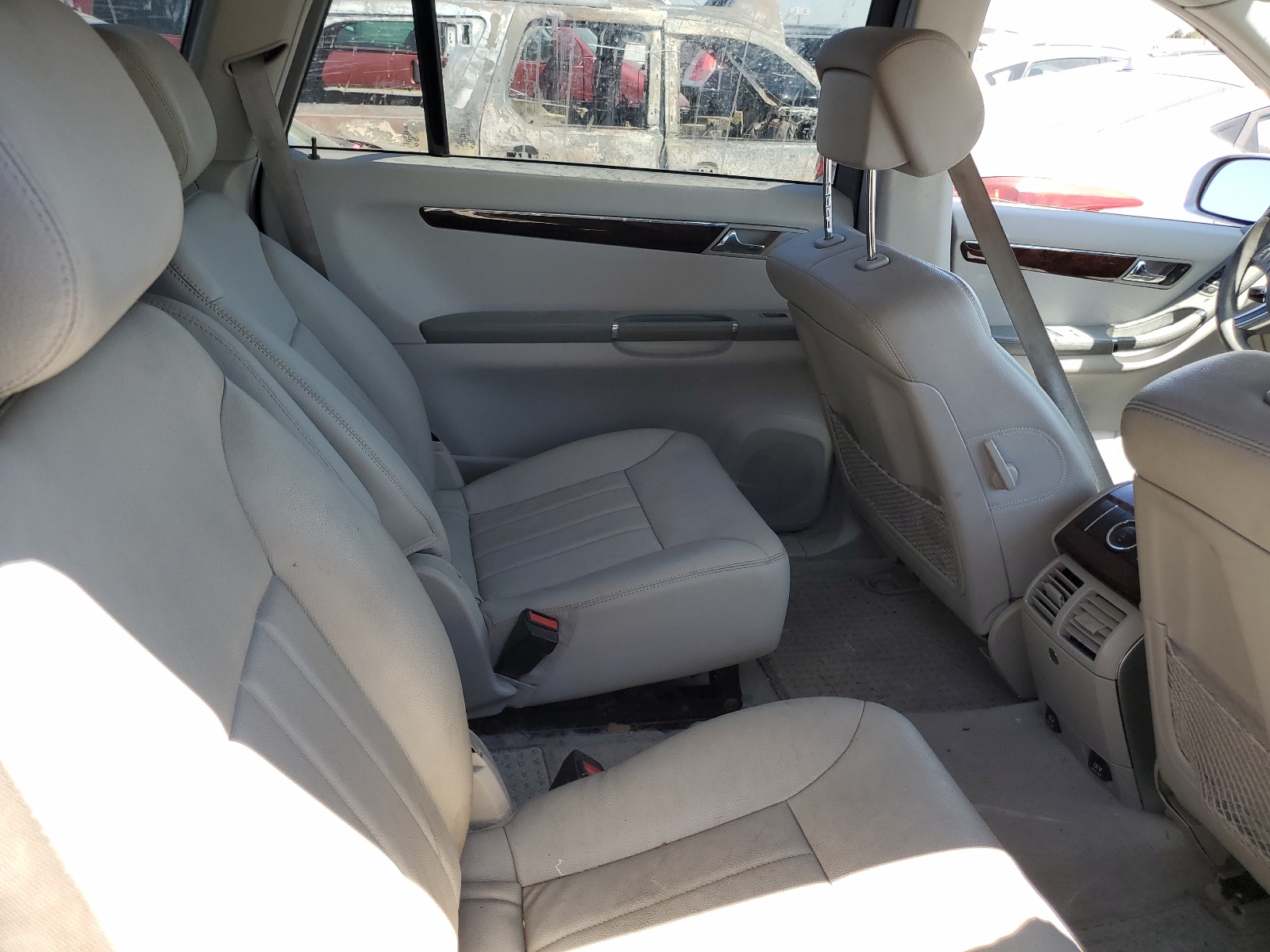 4JGCB75E26A029597 2006 Mercedes-Benz R 500