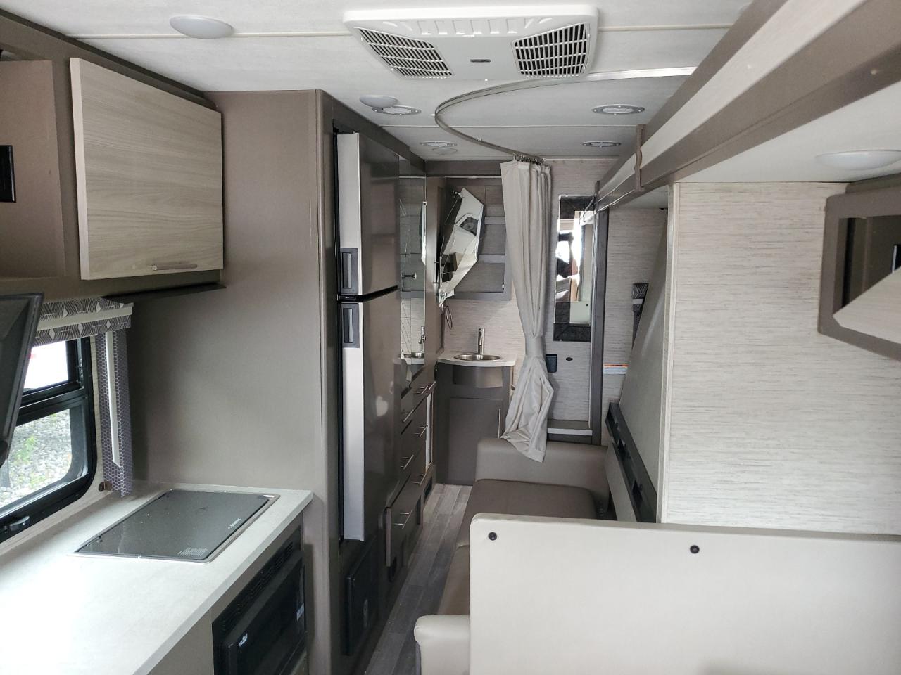 2023 Ford Econoline E450 Super Duty Commercial Stripped Chassis VIN: 1FC4E4KN1PDD36925 Lot: 61123384