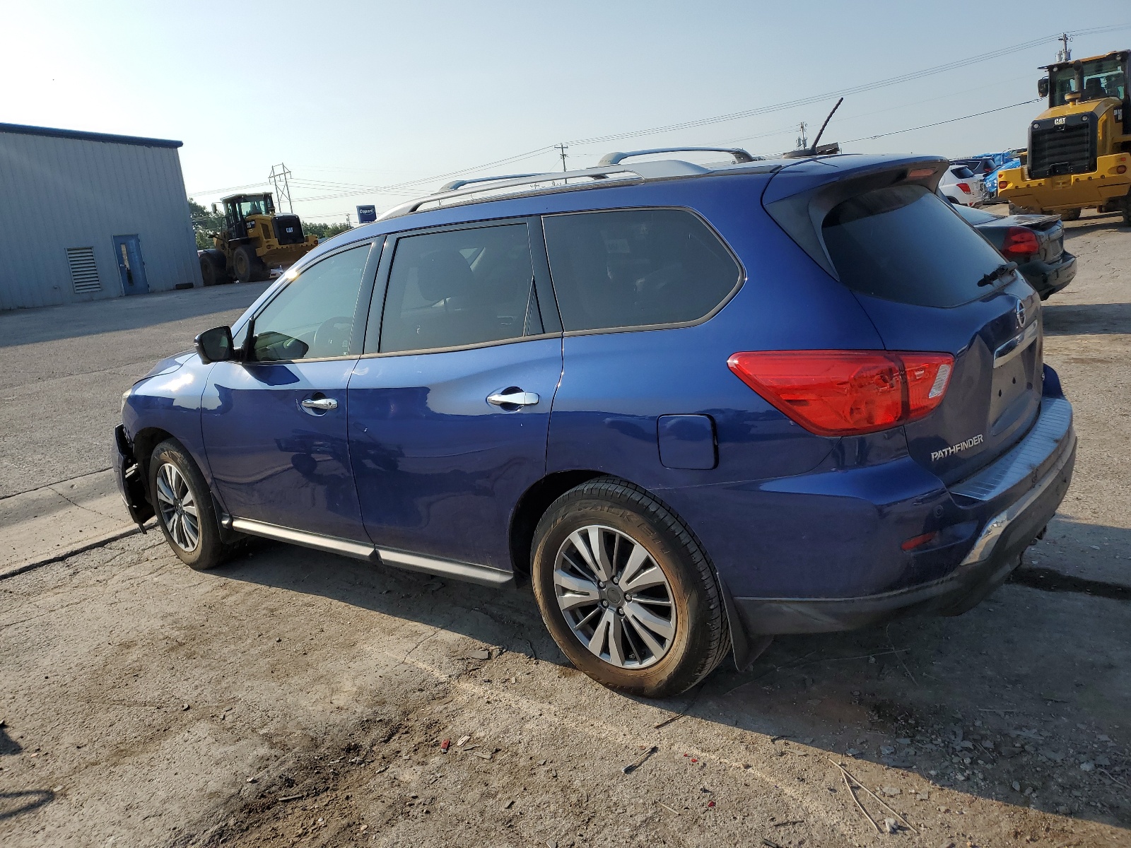 2017 Nissan Pathfinder S vin: 5N1DR2MN0HC622046