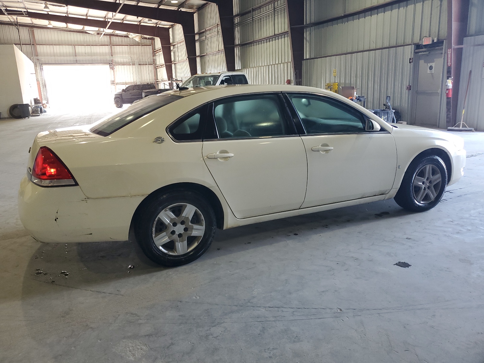 2G1WB58KX89119353 2008 Chevrolet Impala Ls