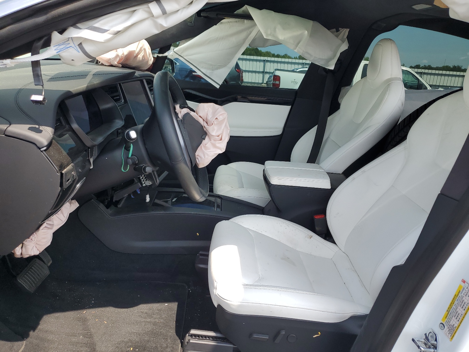 2020 Tesla Model X vin: 5YJXCBE26LF234189