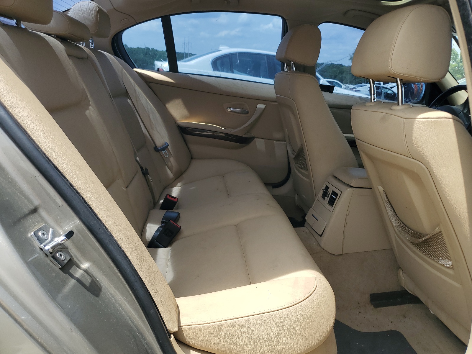 WBAPH77559NL83254 2009 BMW 328 I