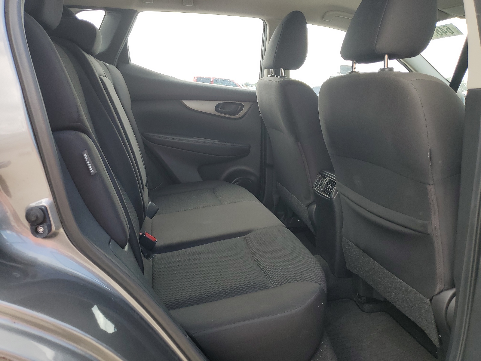 JN1BJ1AV9MW303418 2021 Nissan Rogue Sport S